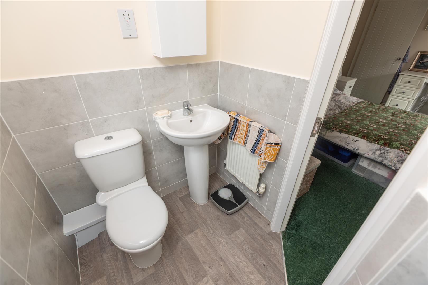 Rhes Brickyard Row, Llanelli, SA15 2DZ